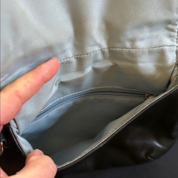 Coach black crossbody purse great condition - Picture 5 of 6